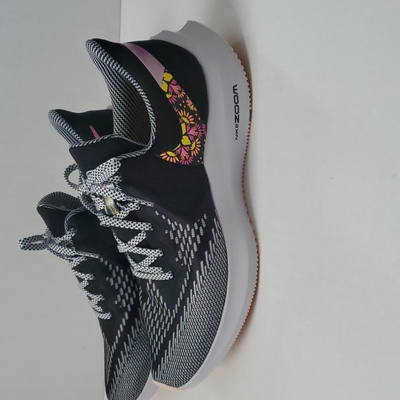 Nike | Shoes | Nike Zoom Winflo 6 Se | Poshmark